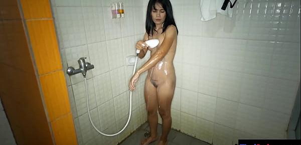  Real amateur Thailand barchick picked up for a quckie fuck